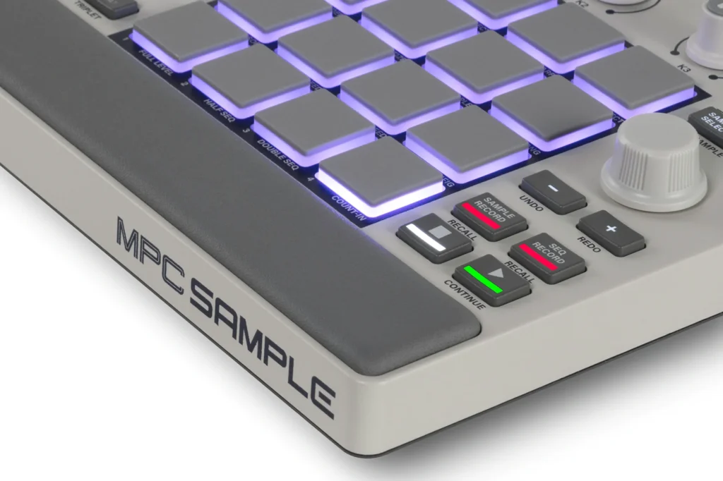Akai Professional MPC Sample Standalone Sampler e Sequencer Portátil