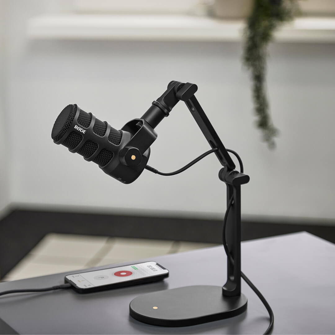 RØDE PodMic USB Kit – Kit de Microfone para Podcast - Imagem 3