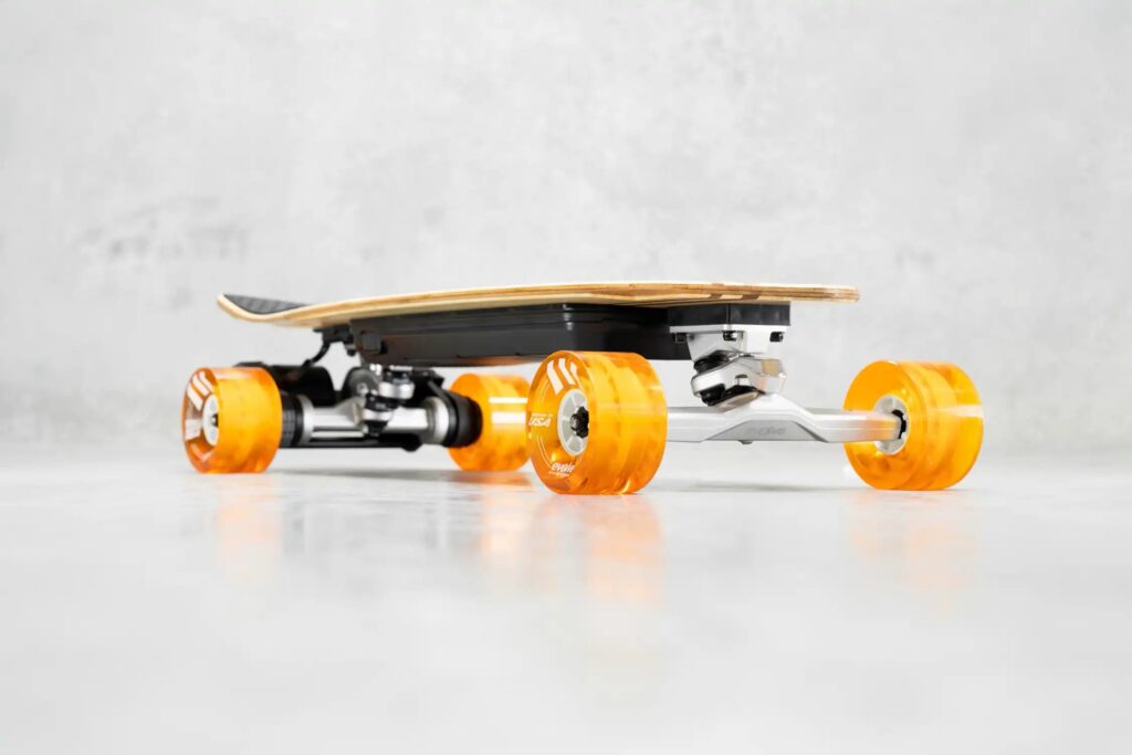 Evolve Stoke X – Skate Elétrico Compacto