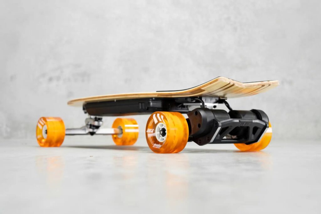 Evolve Stoke X – Skate Elétrico Compacto