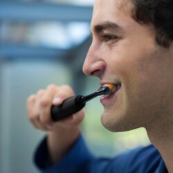 Philips Sonicare DiamondClean Smart 9300 – Escova Elétrica - Imagem 6